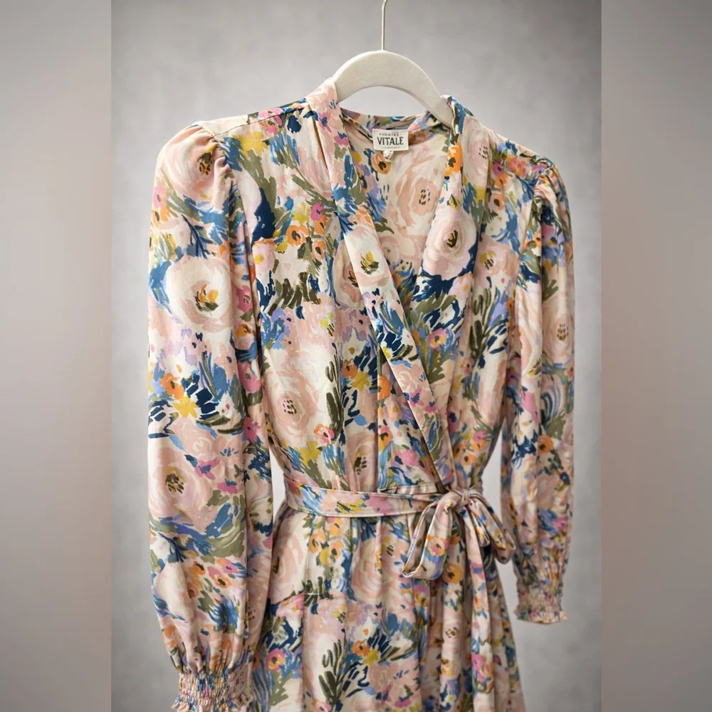 Finding Foxtail NWT Women’s Floral Long Sleeve wrap Dress Size Large - Picture 2 of 6
